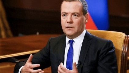 梅德韦杰夫给欧洲交底，说了句乌克兰最想听的话？普京这下难办了