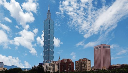 解放军动真格了，两岸军机对峙金门，台军火速传出“投降声” ​