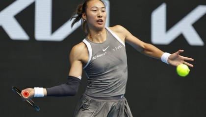 发球超时遭罚分！郑钦文：判罚影响专注力 但不是输球原因