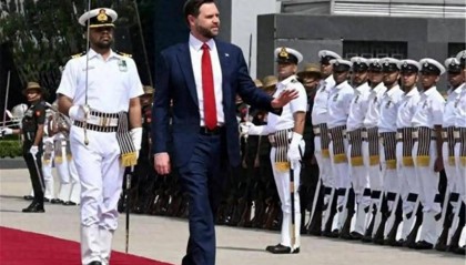 正式对华加关税！第一个对美“投降”的国家出现，万斯这次立下大功？