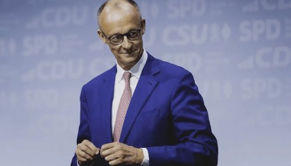 德国新总理上台，第一把火烧向南海，中方说的话果然没听进去