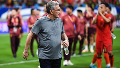 3次都错过！国足躺进18强赛、0-7日本、主场1-2沙特 伊万都没下课