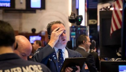 贸易担忧再起 美股全线下挫