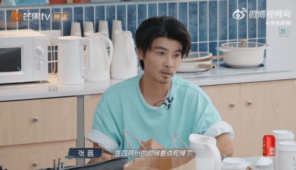 蔡少芬曝光张晋突发心脏病细节：血管堵塞近80%