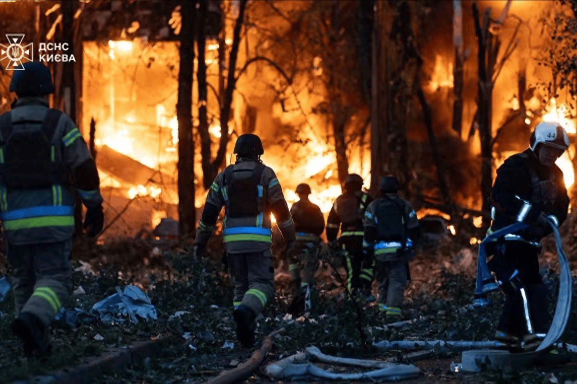经过一千天激烈战斗,俄军终于发现乌军真正弱点:一夜之间成功切断顿巴斯铁路