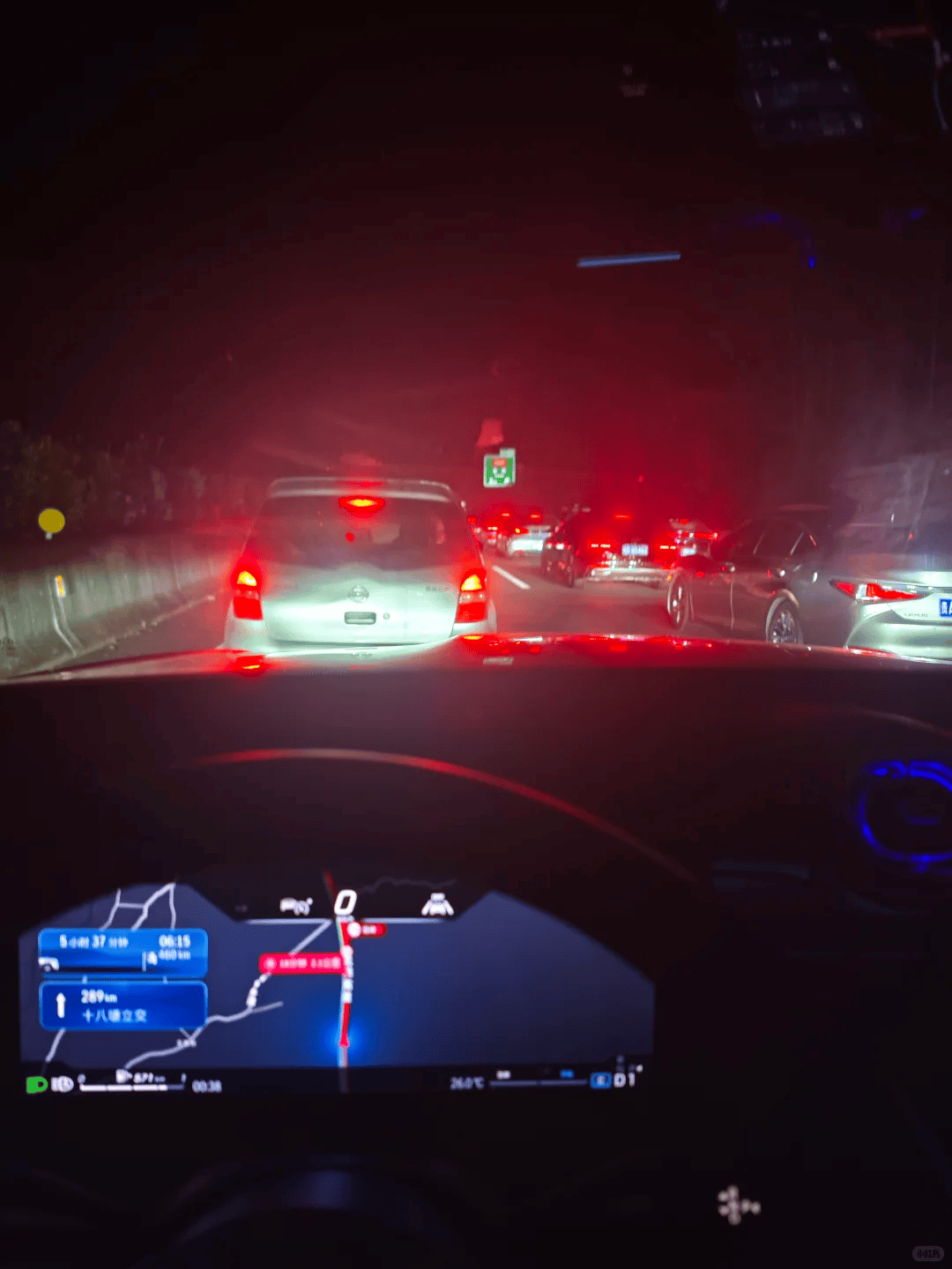 “不亚于春节回家”！凌晨5点，深圳有人已经堵在路上……