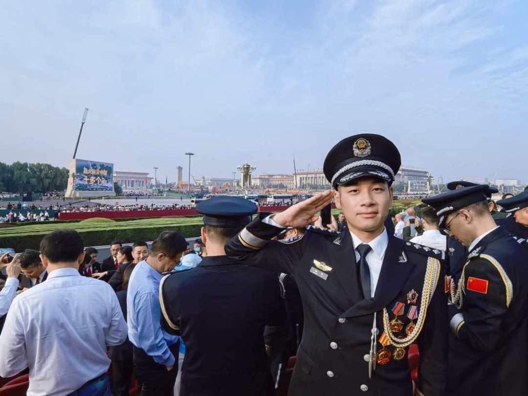 登上“青春集结号”,这三名青年的故事为何引起阵阵欢呼?