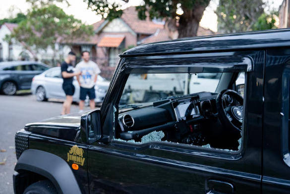 悉尼繁华地带发生大规模无差别枪击 枪手被送医,最近刚搬来此地