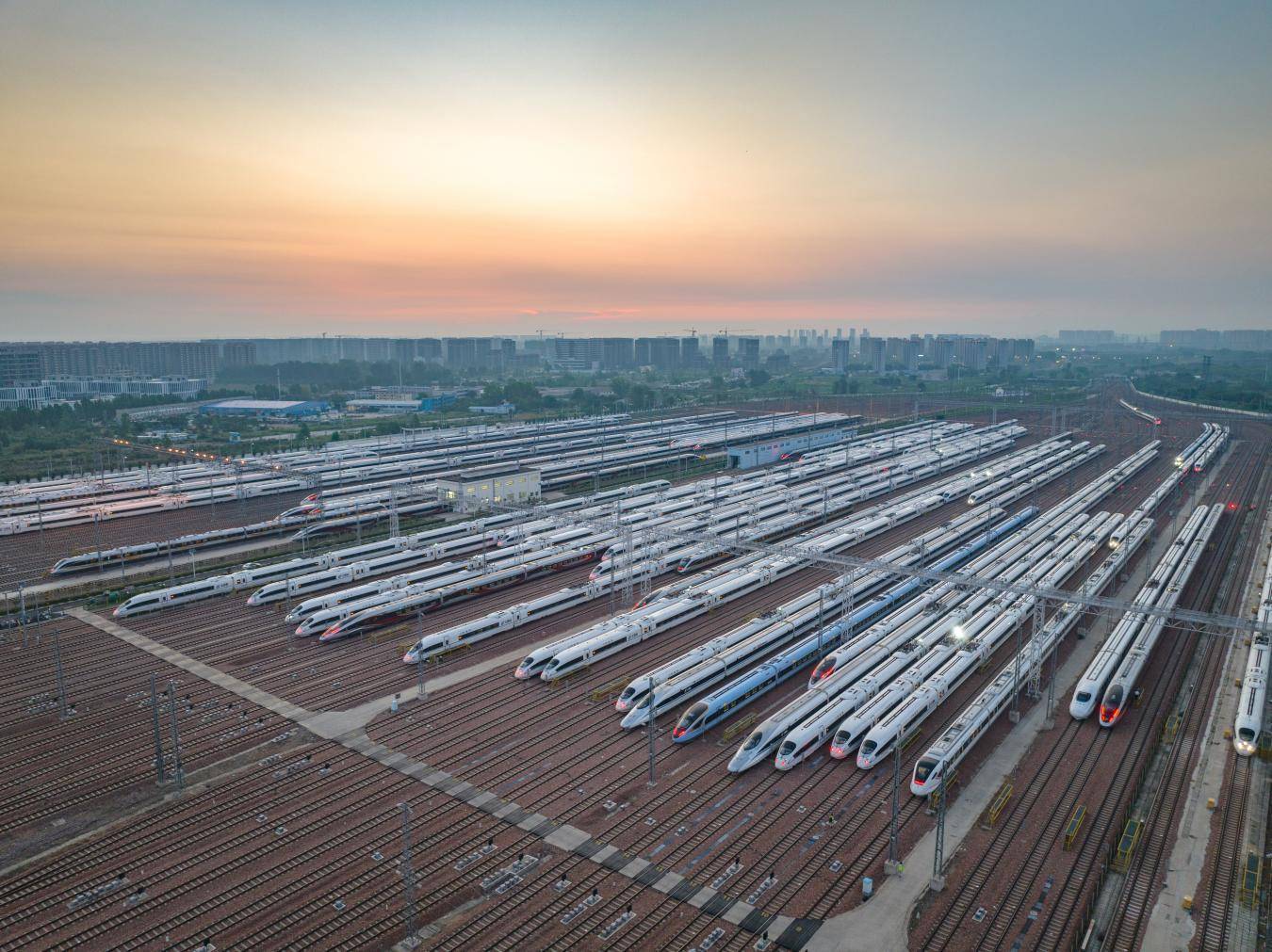 返程客流攀升，国铁集团郑州局计划加开高铁109列