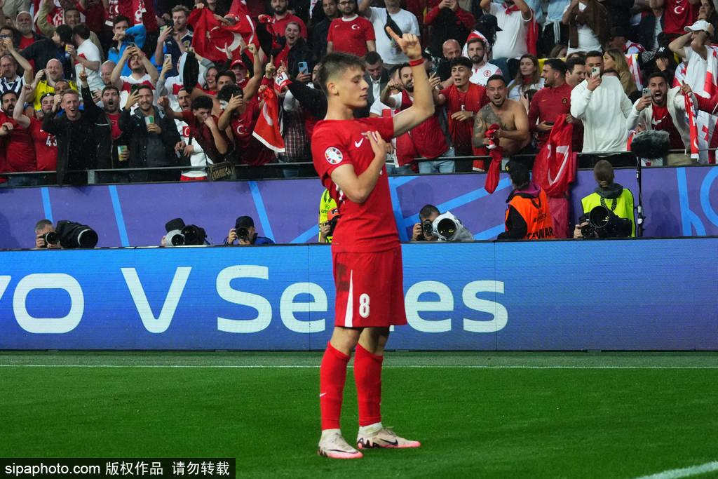 2002年和国足同组!居勒尔:土耳其上次踢世界杯时我还没出生