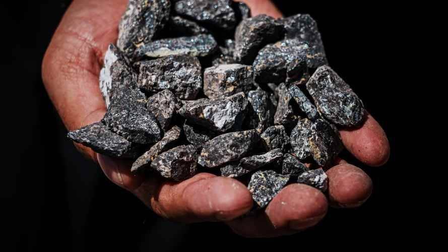 中方稀土新规出台不到7天，美国帮手全到齐，世贸组织也选择跟进？对外释放信号强烈