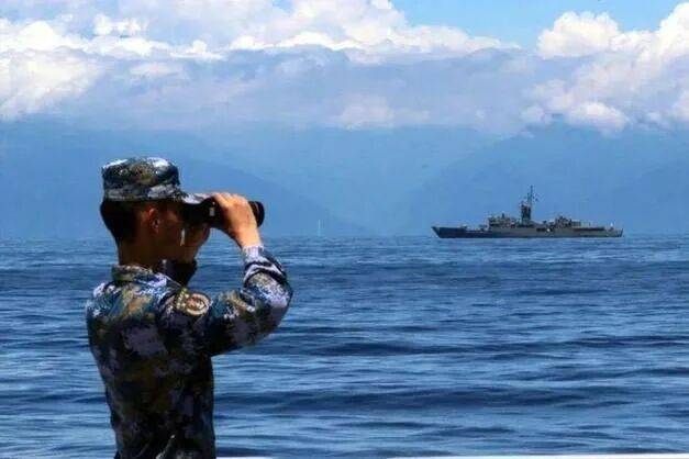 77：20票通过！美怒砸71亿力援台，赖当局狂喜，却被这一幕搞破防