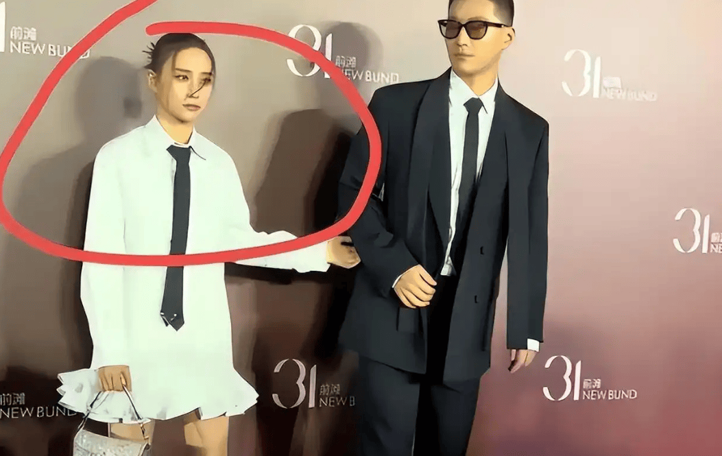 考古 | 何超莲窦骁双双辟谣离婚！两人感情生活引各方热议