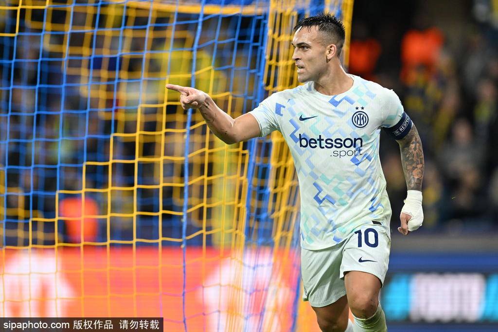 观战台:皇马巴萨国家德比 阿森纳冲7连胜曼联冲3连胜