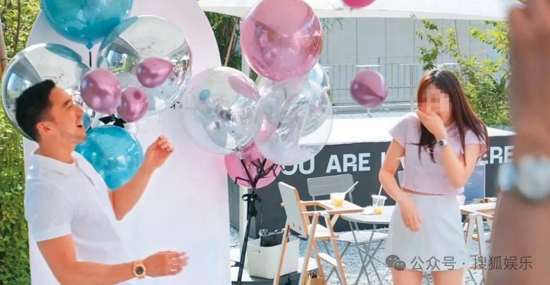 第三段婚姻亮红灯?他不会又要离婚了吧......