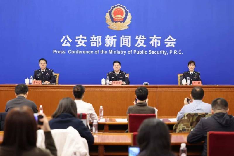 公安部答南都：民警讯问取证严格录音录像，保障嫌疑人合法权