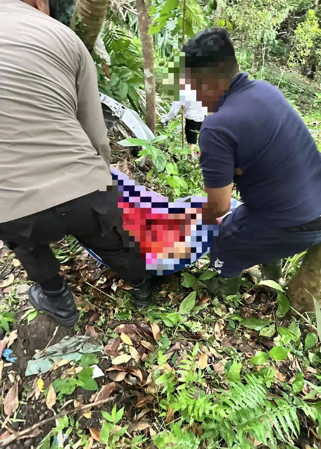 中国公民5死8伤！巴厘岛车祸亲历者发声：司机未采纳建议，事发后独自离开