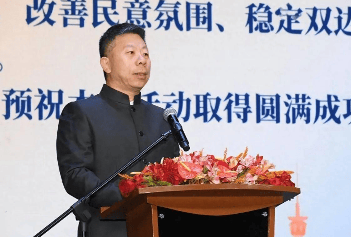 中国大使对菲撂下重话:我会让你付出代价,别想随便欺负中国人